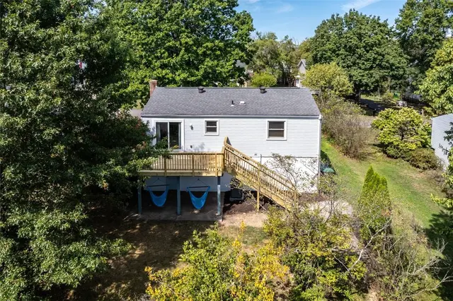 107 Woodridge Drive gallery image 24
