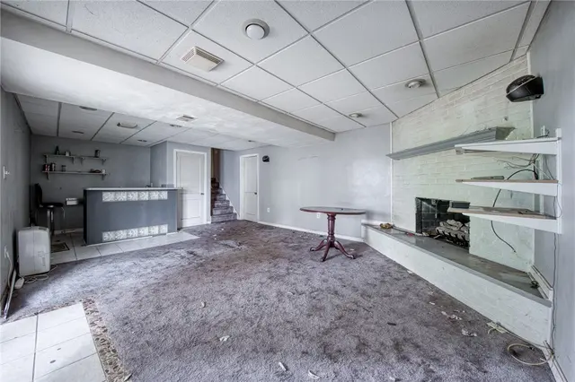 108 Ambleside Dr gallery image 14