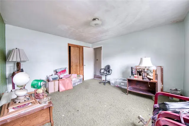108 Ambleside Dr gallery image 46