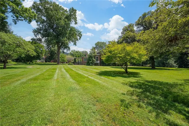 108 Beaver Road gallery image 7