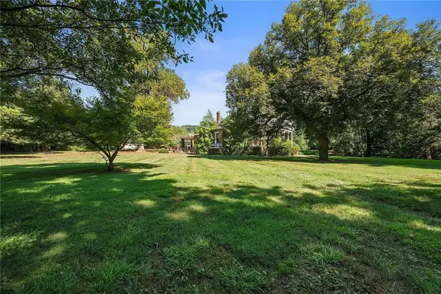108 Beaver Road gallery image 8