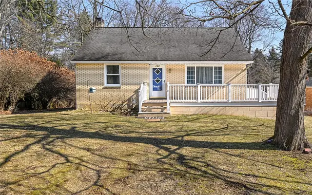 108 Maude Davis Ln gallery image 2