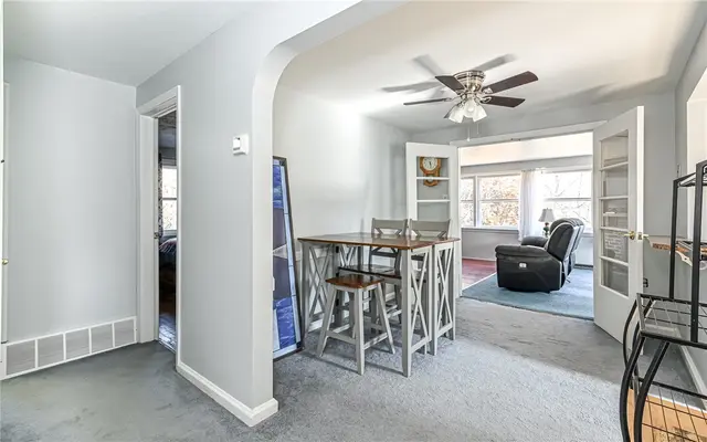 108 Maude Davis Ln gallery image 7