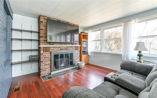 108 Maude Davis Ln gallery image 14