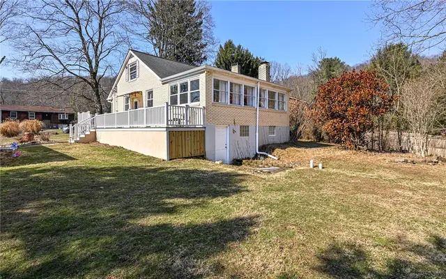 108 Maude Davis Ln gallery image 22