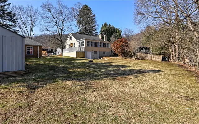 108 Maude Davis Ln gallery image 23