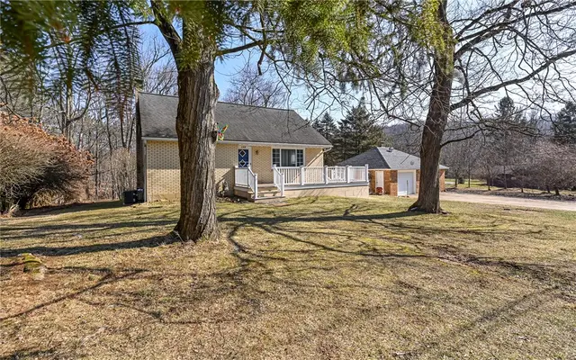 108 Maude Davis Ln gallery image 29