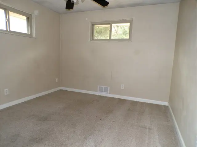 108 Morelli Dr gallery image 5