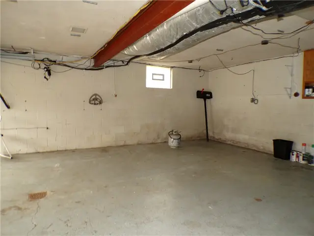 108 Morelli Dr gallery image 11