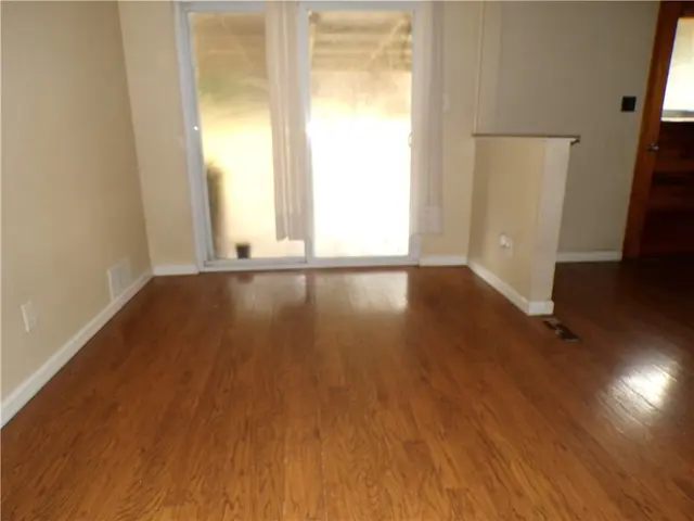 108 Morelli Dr gallery image 14
