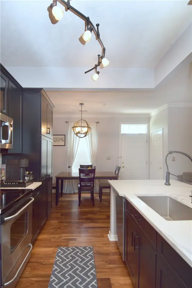 108 Sonie Dr gallery image 15