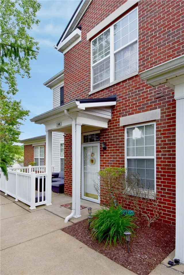 108 Sonie Dr gallery image 20