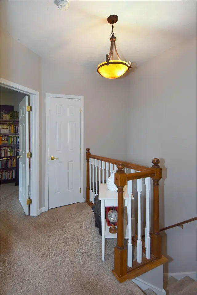 108 Sonie Dr gallery image 27