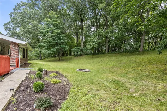 1082 North Boundary gallery image 13