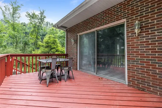 1082 North Boundary gallery image 20