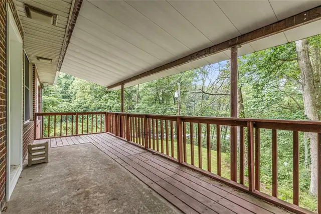 1082 North Boundary gallery image 25