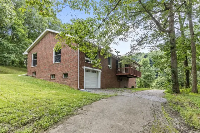1082 North Boundary gallery image 40