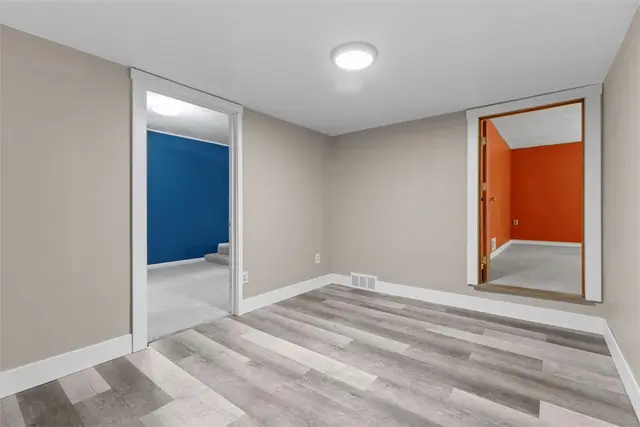 1082 North Boundary gallery image 43