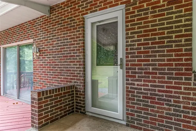 1082 North Boundary gallery image 45