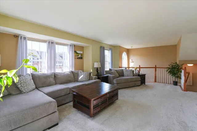 109 Bellefield COURT gallery image 11