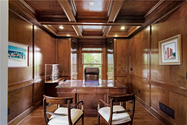 109 Breckenridge Dr gallery image 4