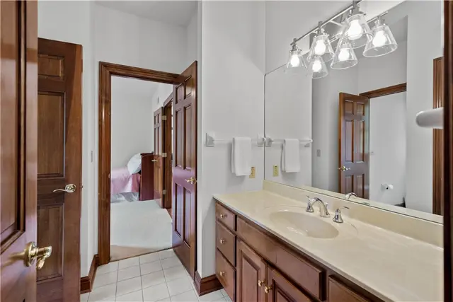 109 Breckenridge Dr gallery image 13