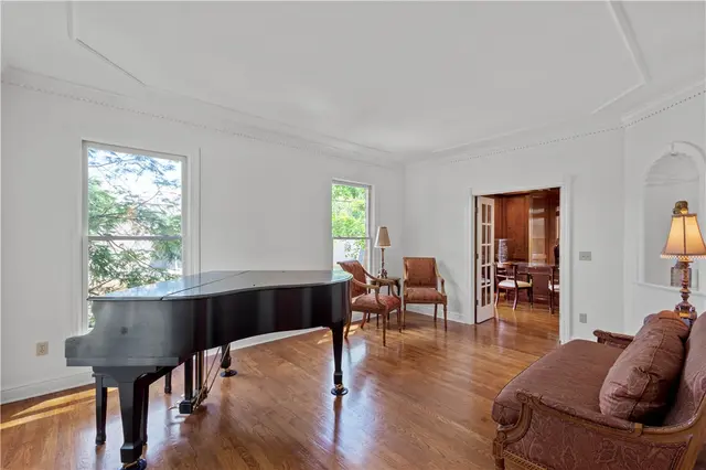 109 Breckenridge Dr
