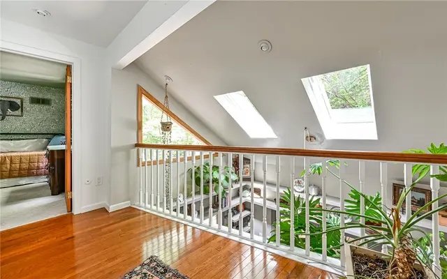 109 Colwyn Rd gallery image 7