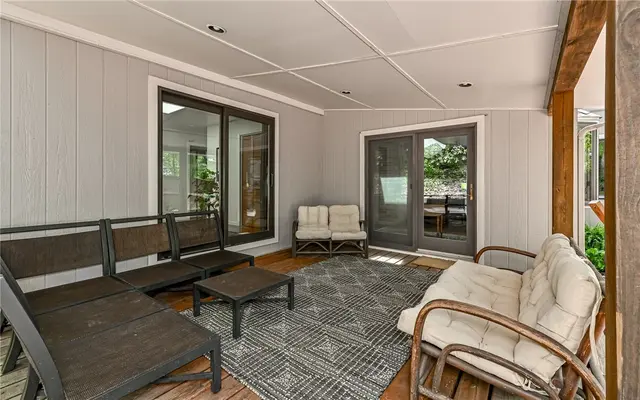 109 Colwyn Rd gallery image 19