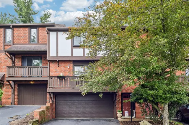109 Forest Edge Drive