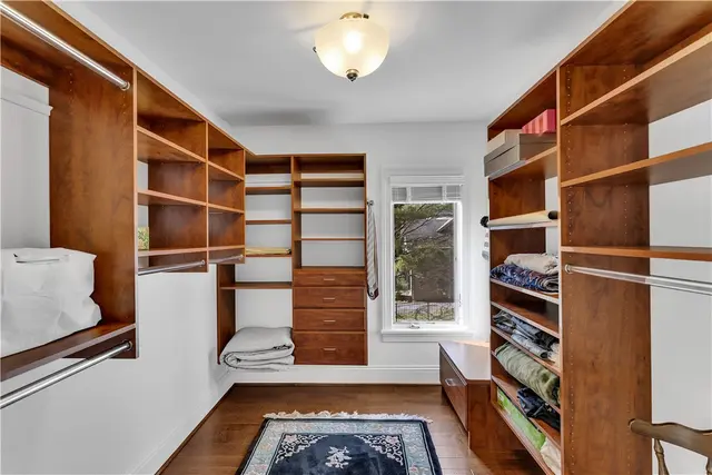 109 Lakeland Dr gallery image 27