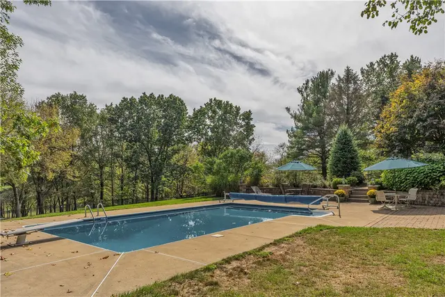 109 Lakeland Dr gallery image 47