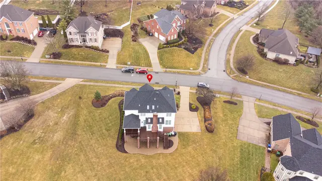 109 Oakview Dr gallery image 49
