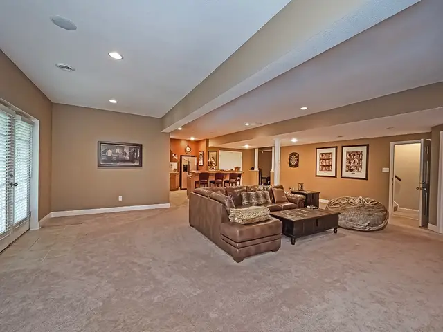 109 Ontario Court gallery image 38