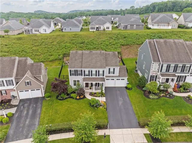 109 Overbrook Dr gallery image 13