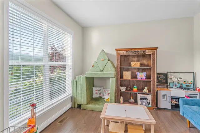 109 Overbrook Dr gallery image 21