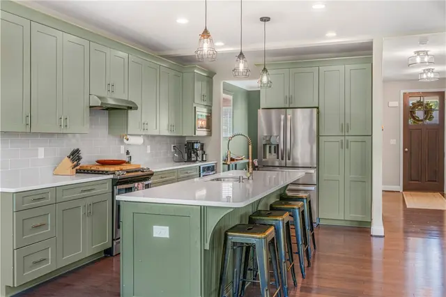 109 Overbrook Dr gallery image 40
