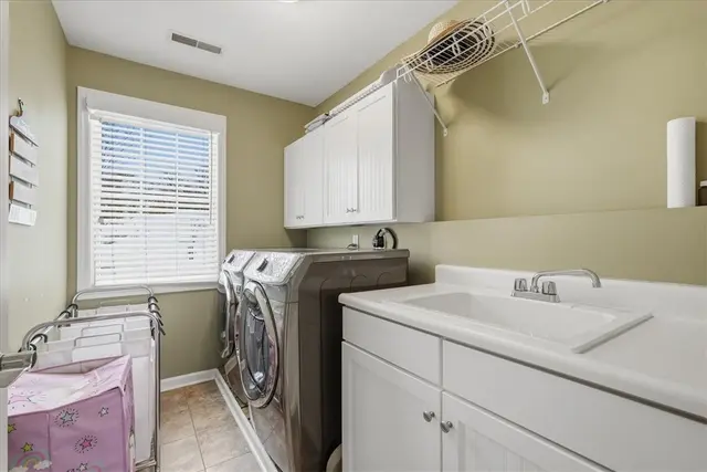 109 Rabold Dr gallery image 28