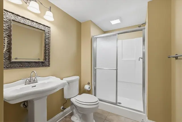 109 Rabold Dr gallery image 36