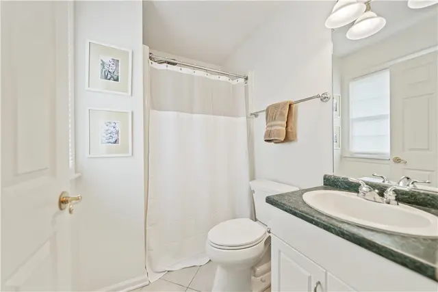 109 Radcliff Dr gallery image 24