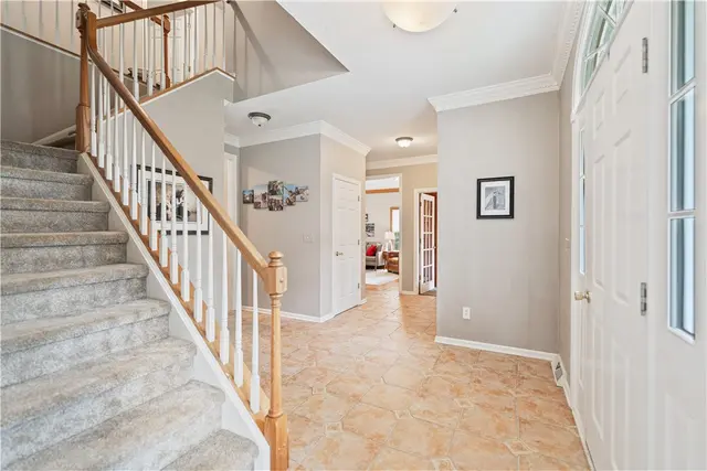 109 Radcliff Dr gallery image 27