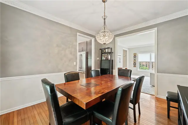 109 Radcliff Dr gallery image 36