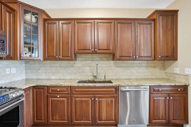 109 Sebago Lake DRIVE gallery image 7