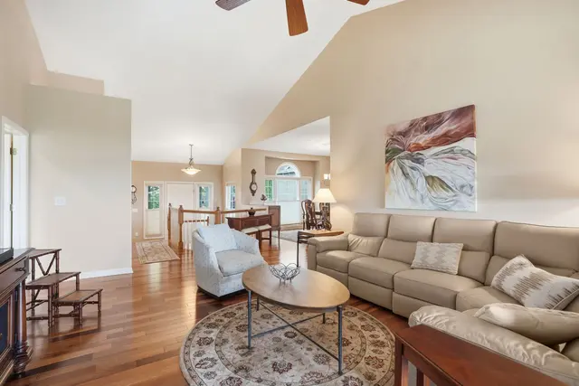 109 Sebago Lake DRIVE gallery image 38