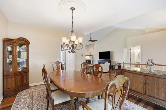 109 Sebago Lake DRIVE gallery image 40