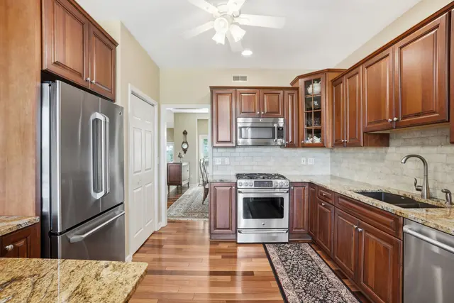 109 Sebago Lake DRIVE gallery image 44