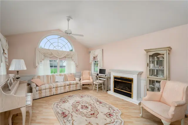109 Steeplechase Circle gallery image 31