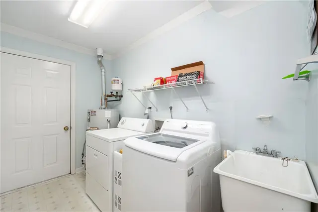 109 Steeplechase Circle gallery image 32