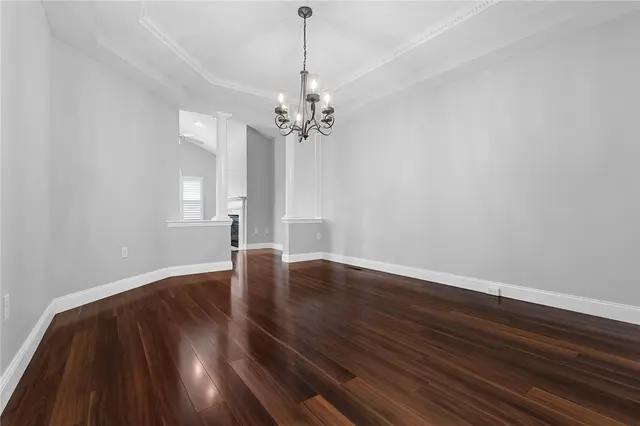110 Aspen Ln gallery image 12