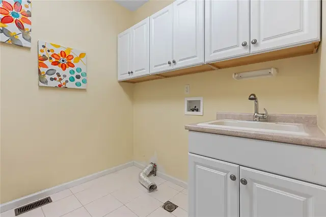 110 Aspen Ln gallery image 22